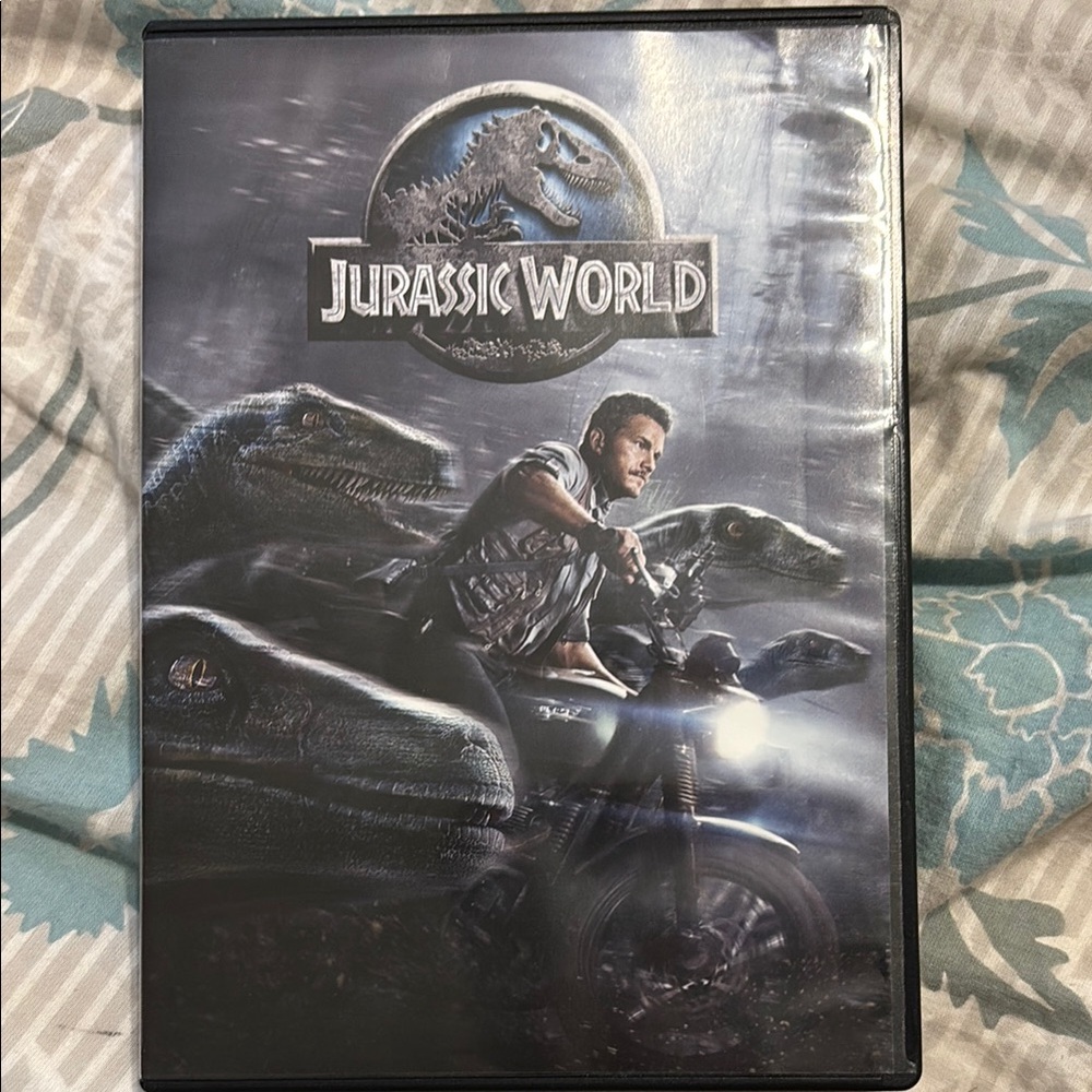 Universal Jurassic World DVD - Black and Gray